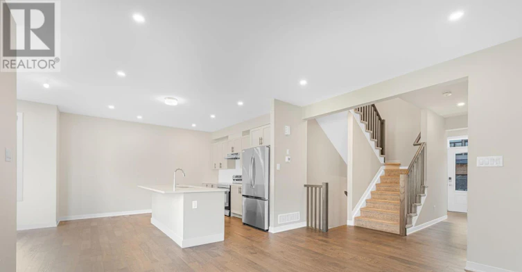 345 Peninsula Road, Ottawa, ON, K2J 7L9 - 2
