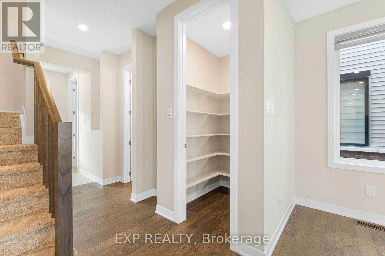 345 Peninsula Road, Ottawa, ON, K2J 7L9 - 7