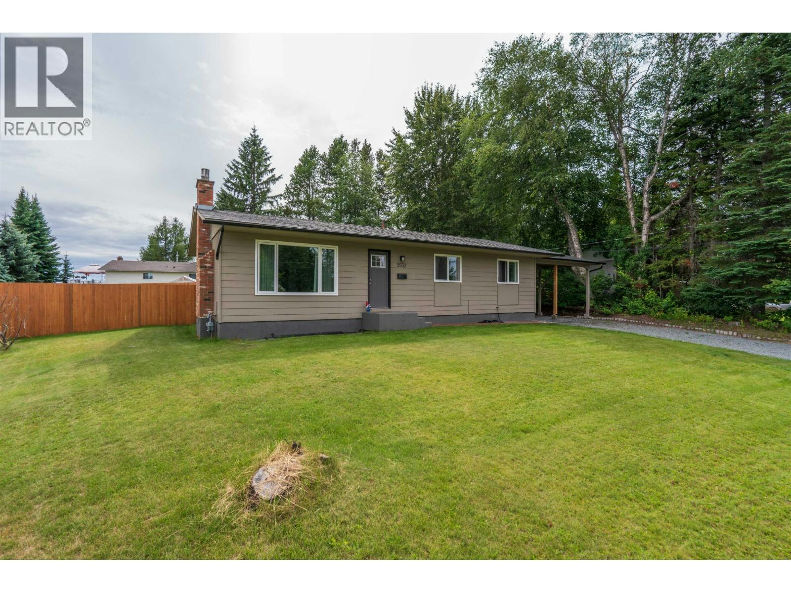 5932 Montgomery Crescent, Prince George, BC, V2K 2E2