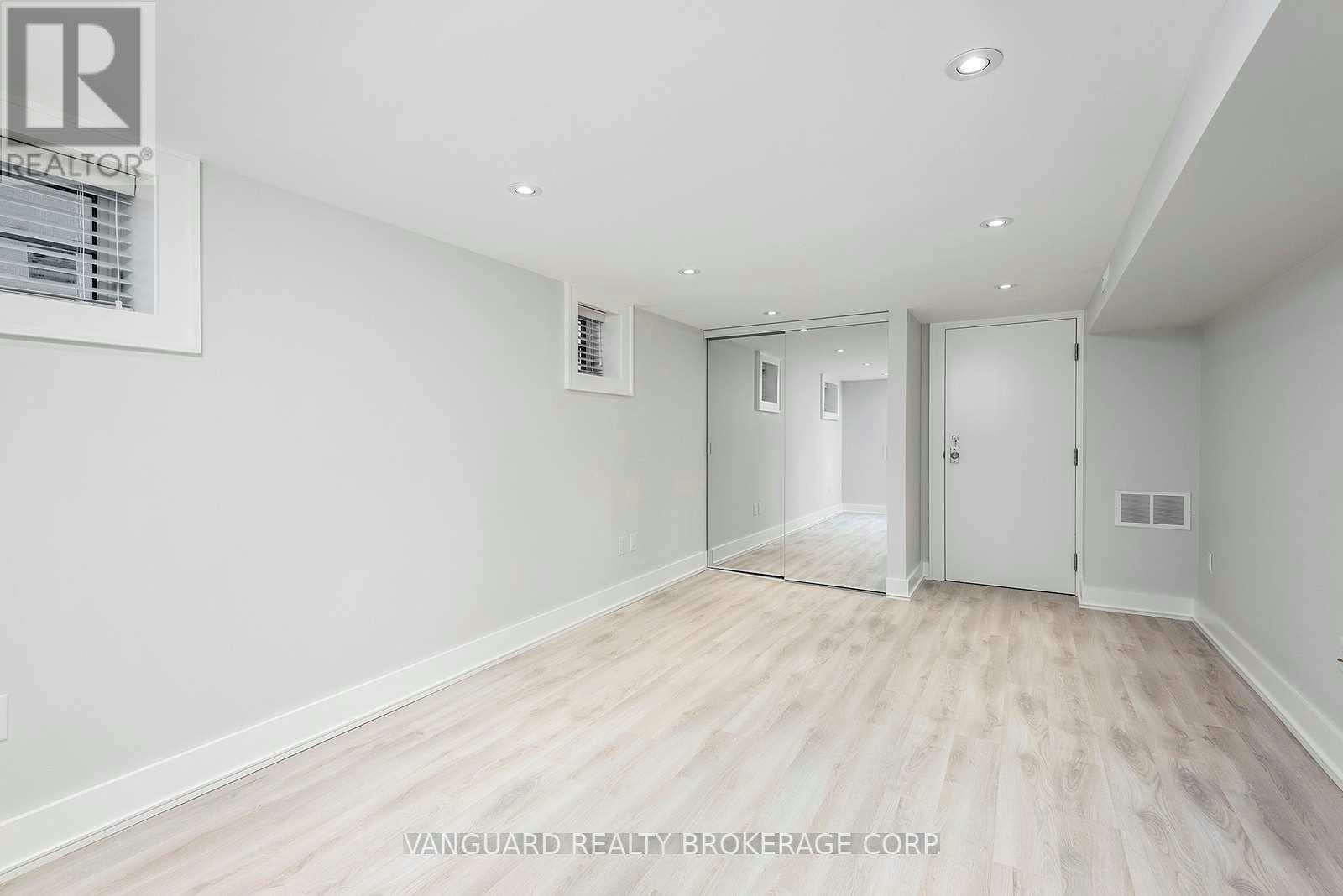 BASEMENT-187 Brooke Avenue, Toronto, ON, M5M 2K7 - 6