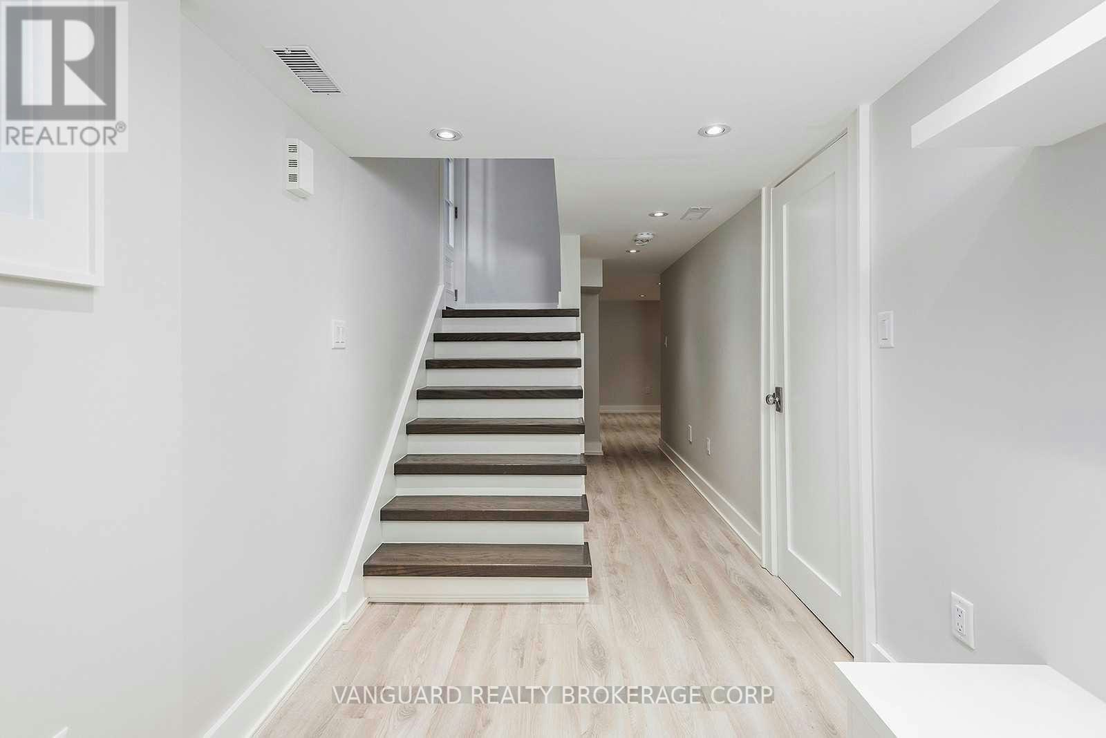 BASEMENT-187 Brooke Avenue, Toronto, ON, M5M 2K7 - 2