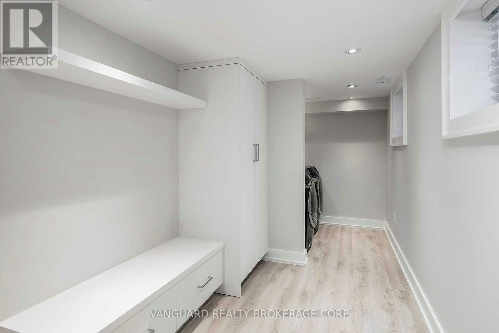 BASEMENT-187 Brooke Avenue, Toronto, ON, M5M 2K7 - 8