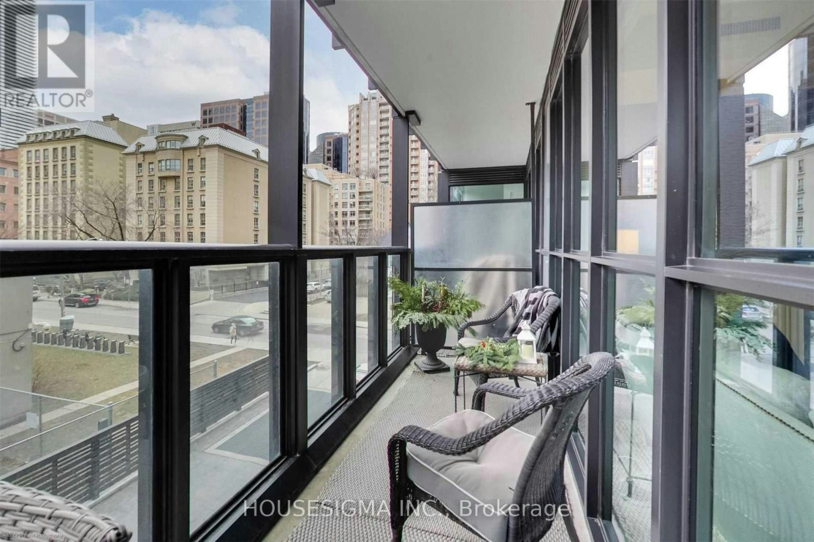 305-101 Charles Street E, Toronto, ON, M4Y 0A9 - 16