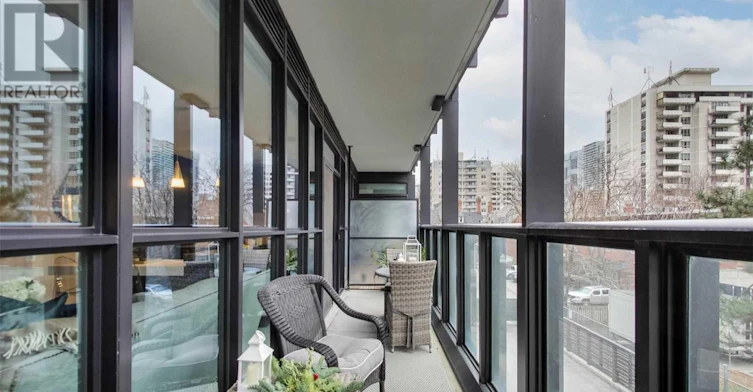 305-101 Charles Street E, Toronto, ON, M4Y 0A9 - 17