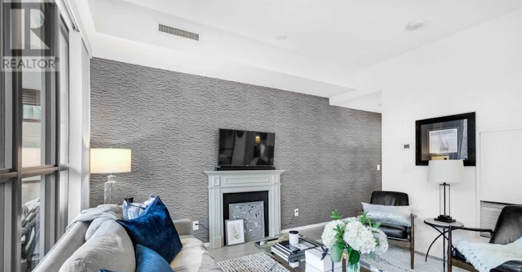 305-101 Charles Street E, Toronto, ON, M4Y 0A9 - 4