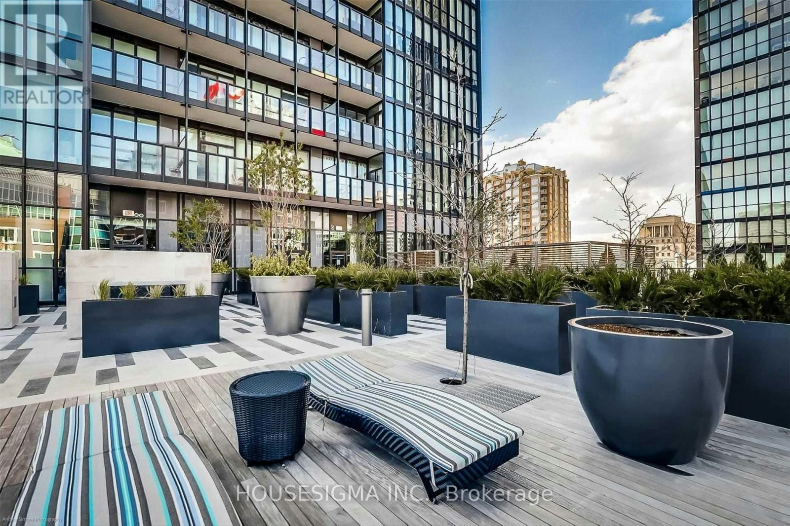 305-101 Charles Street E, Toronto, ON, M4Y 0A9 - 19