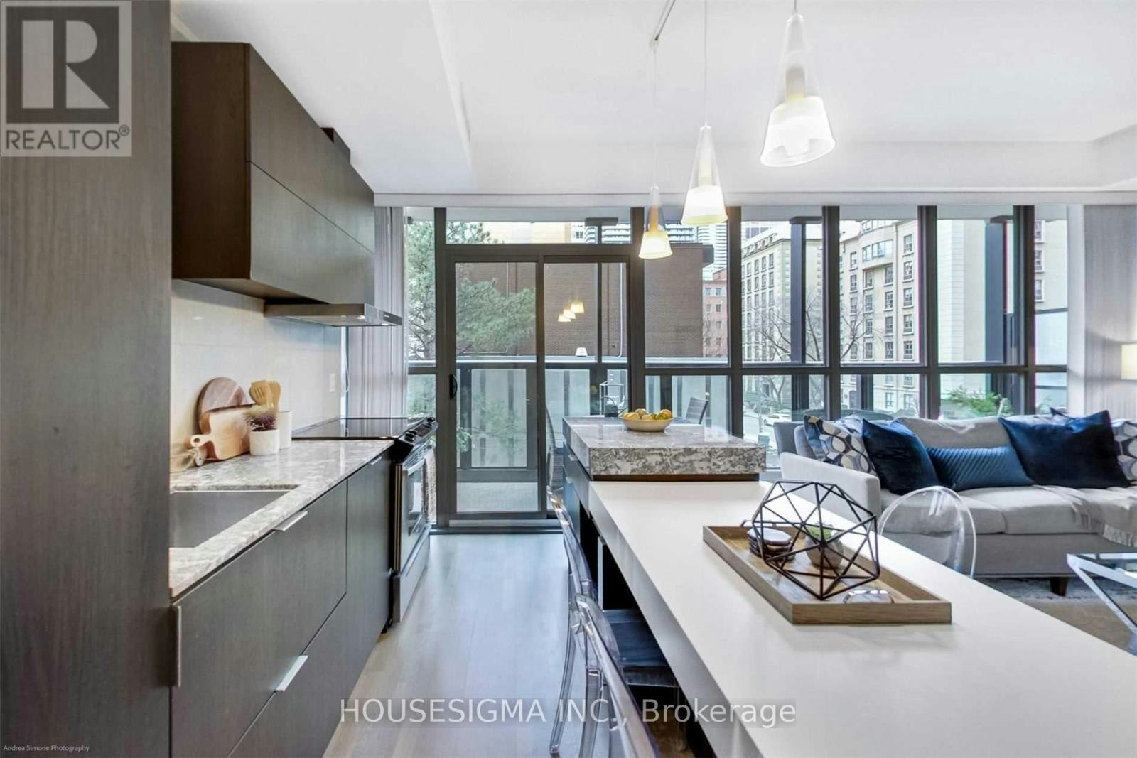 305-101 Charles Street E, Toronto, ON, M4Y 0A9 - 11