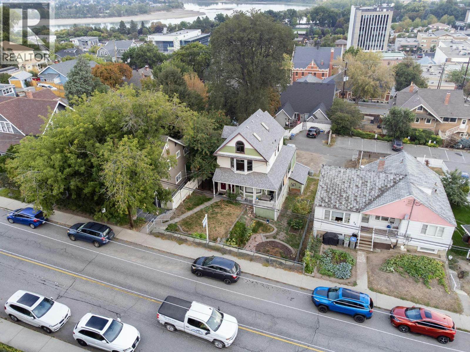 32 W Battle Street, Kamloops, BC, V2C 1G6