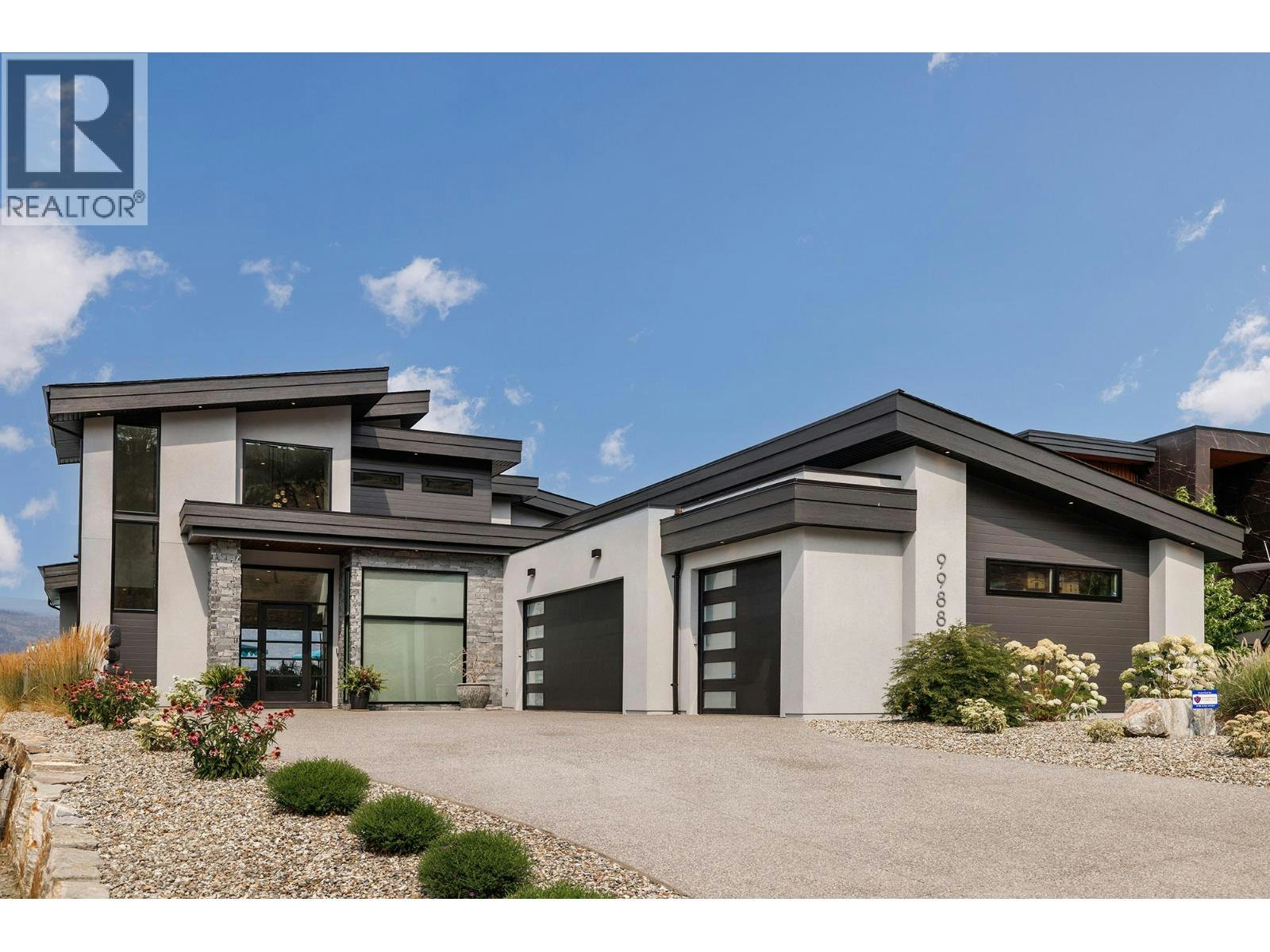 9988 Beacon Hill Drive, Lake Country, BC, V4V 0A9