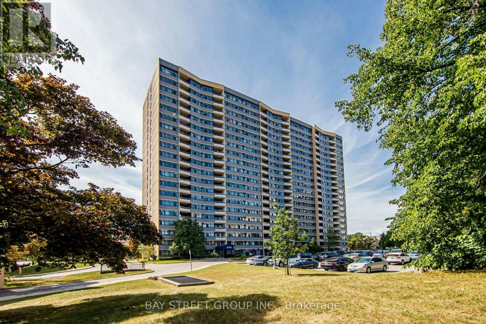 1712-2050 Bridletowne Circle, Toronto, ON, M1W 2V5