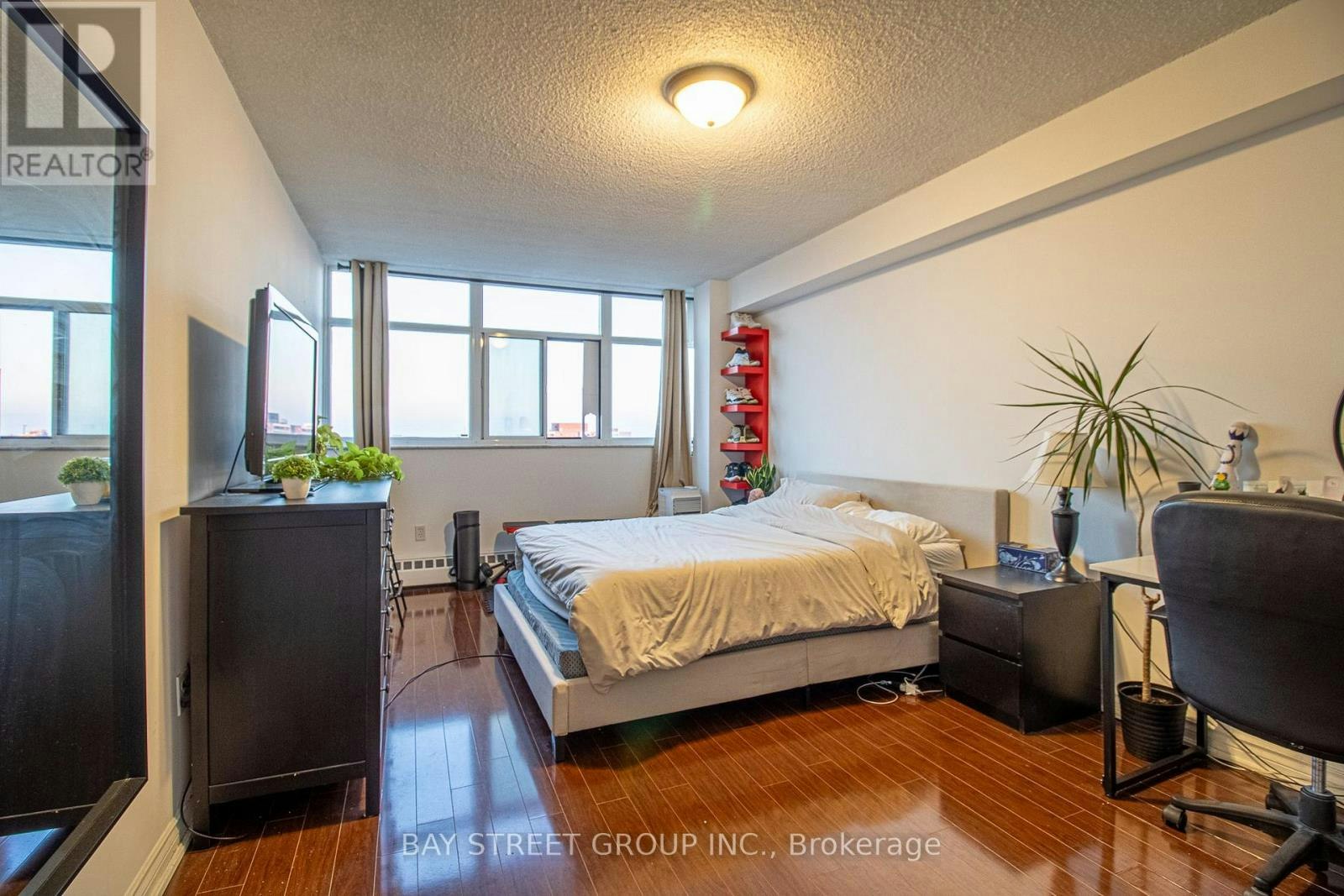1712-2050 Bridletowne Circle, Toronto, ON, M1W 2V5 - 18