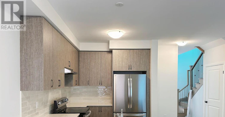 1018 Valhalla Terrace, Pickering, ON, L1X 0P8 - 2