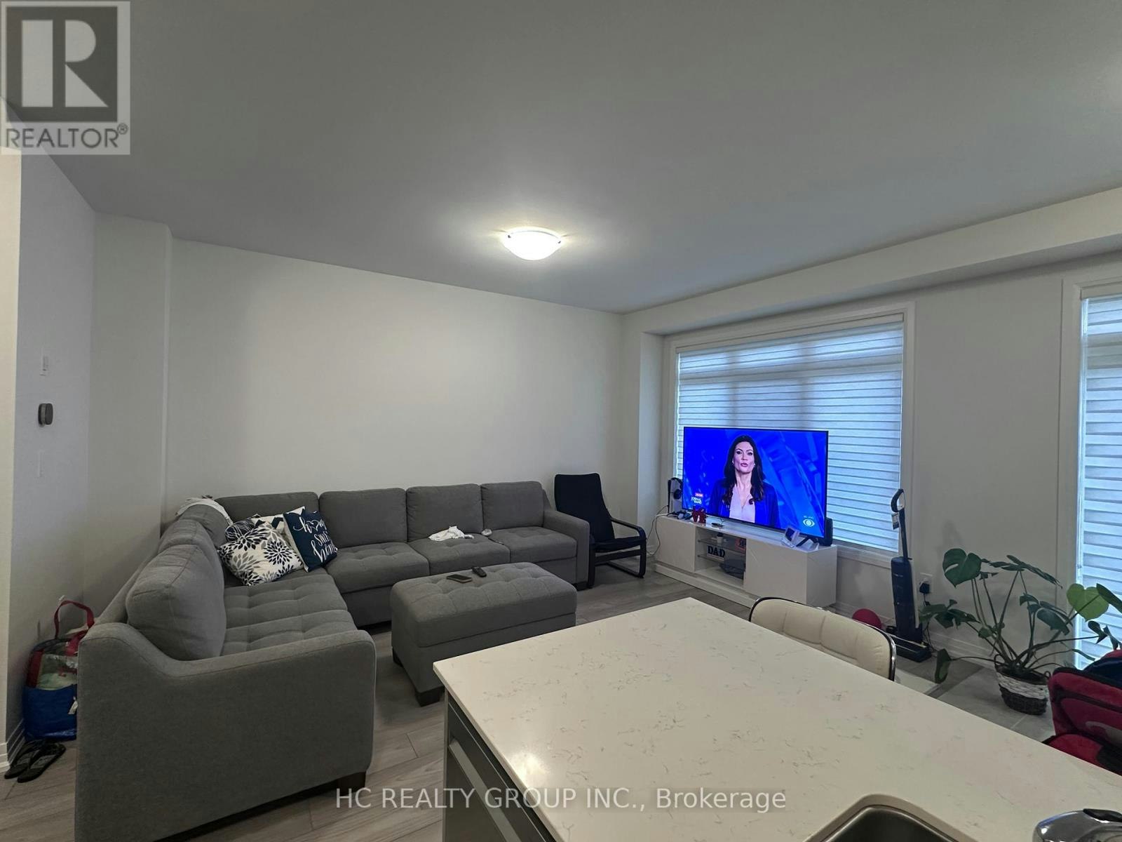 1018 Valhalla Terrace, Pickering, ON, L1X 0P8 - 5