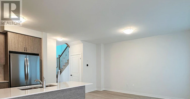 1018 Valhalla Terrace, Pickering, ON, L1X 0P8 - 3
