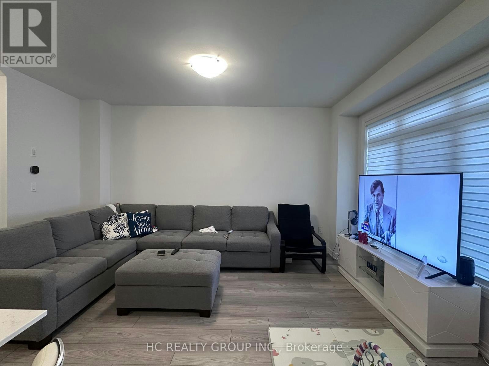 1018 Valhalla Terrace, Pickering, ON, L1X 0P8 - 6