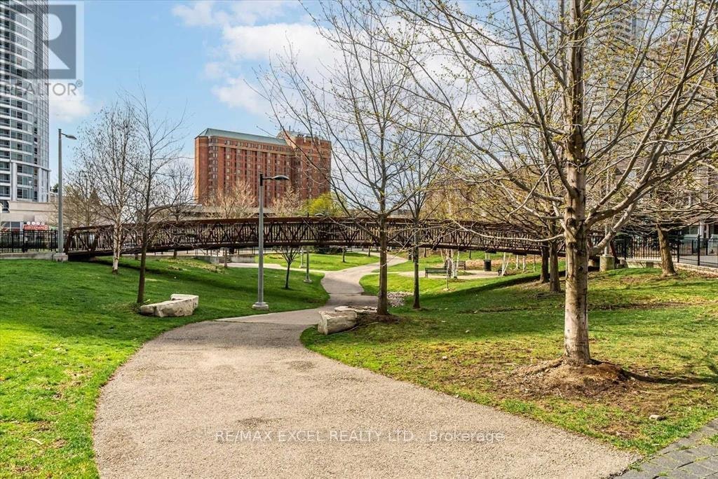 1806-151 Village Green Square, Toronto, ON, M1S 0K5 - 23