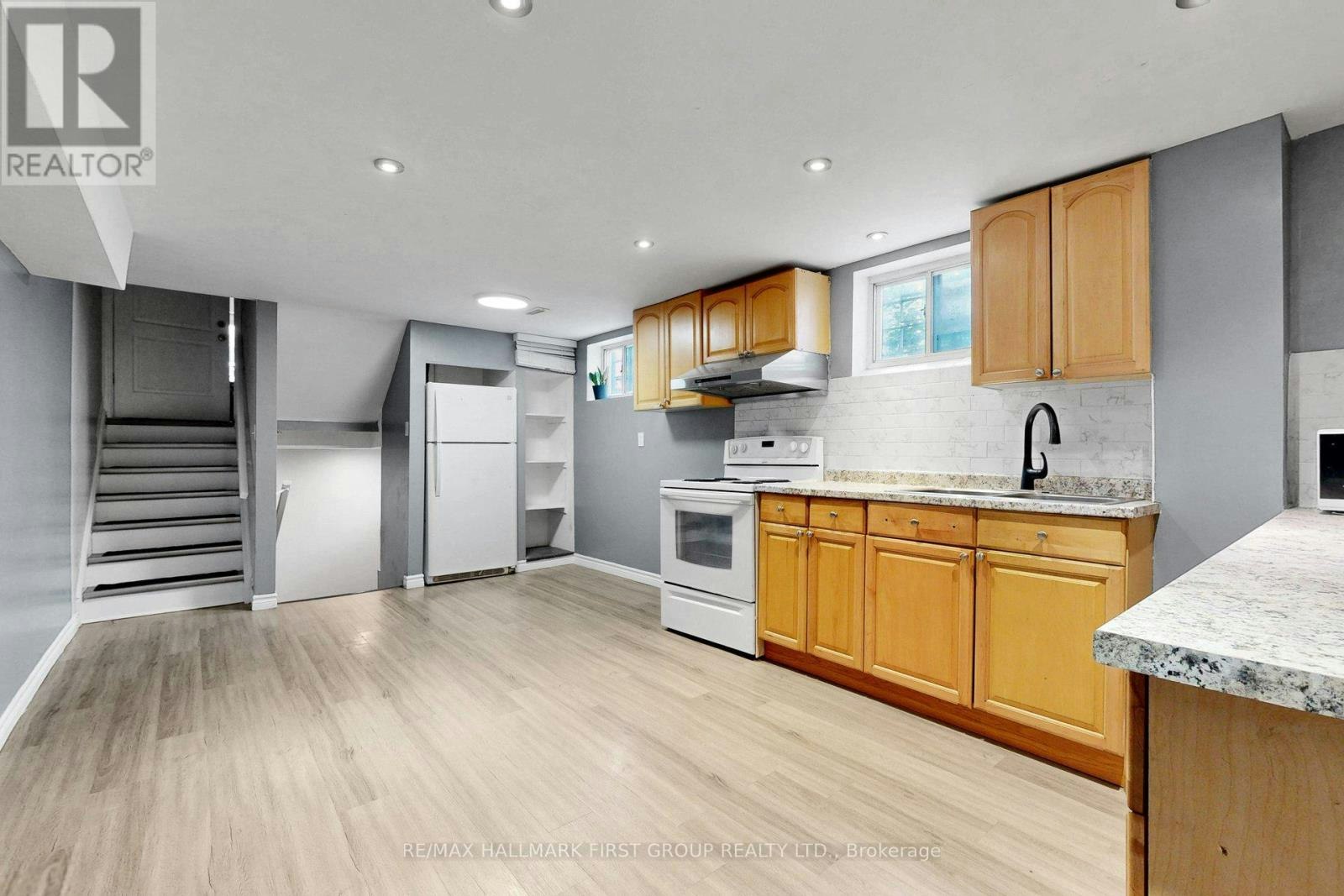 BASEMENT-33 Robbinstone Drive, Toronto, ON, M1B 2C4