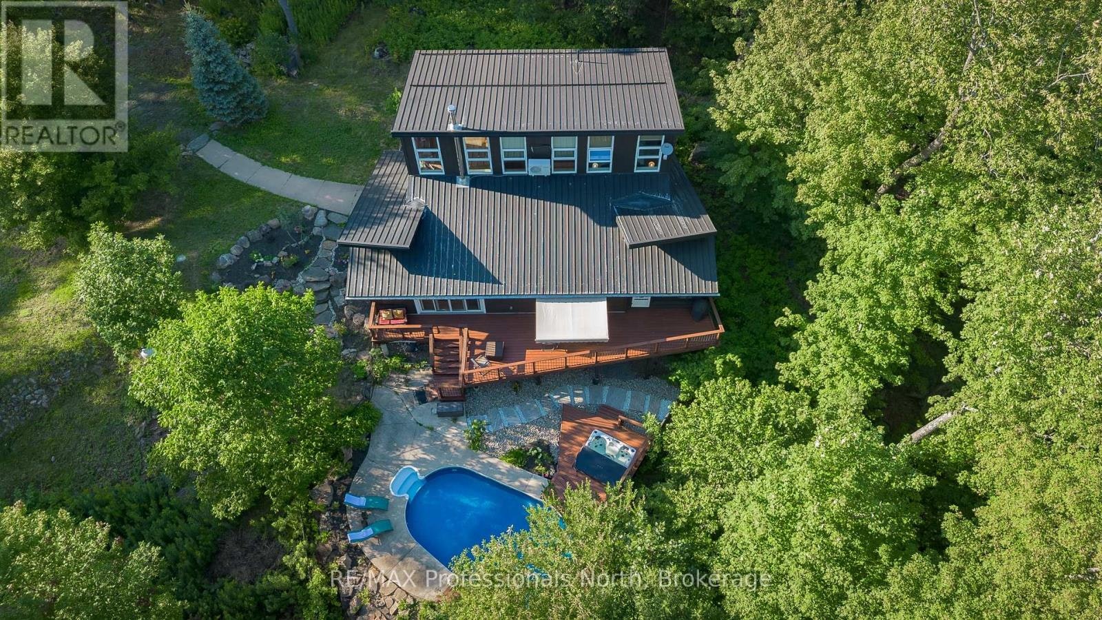 1756 Brunel Road, Huntsville, ON, P1H 2J3