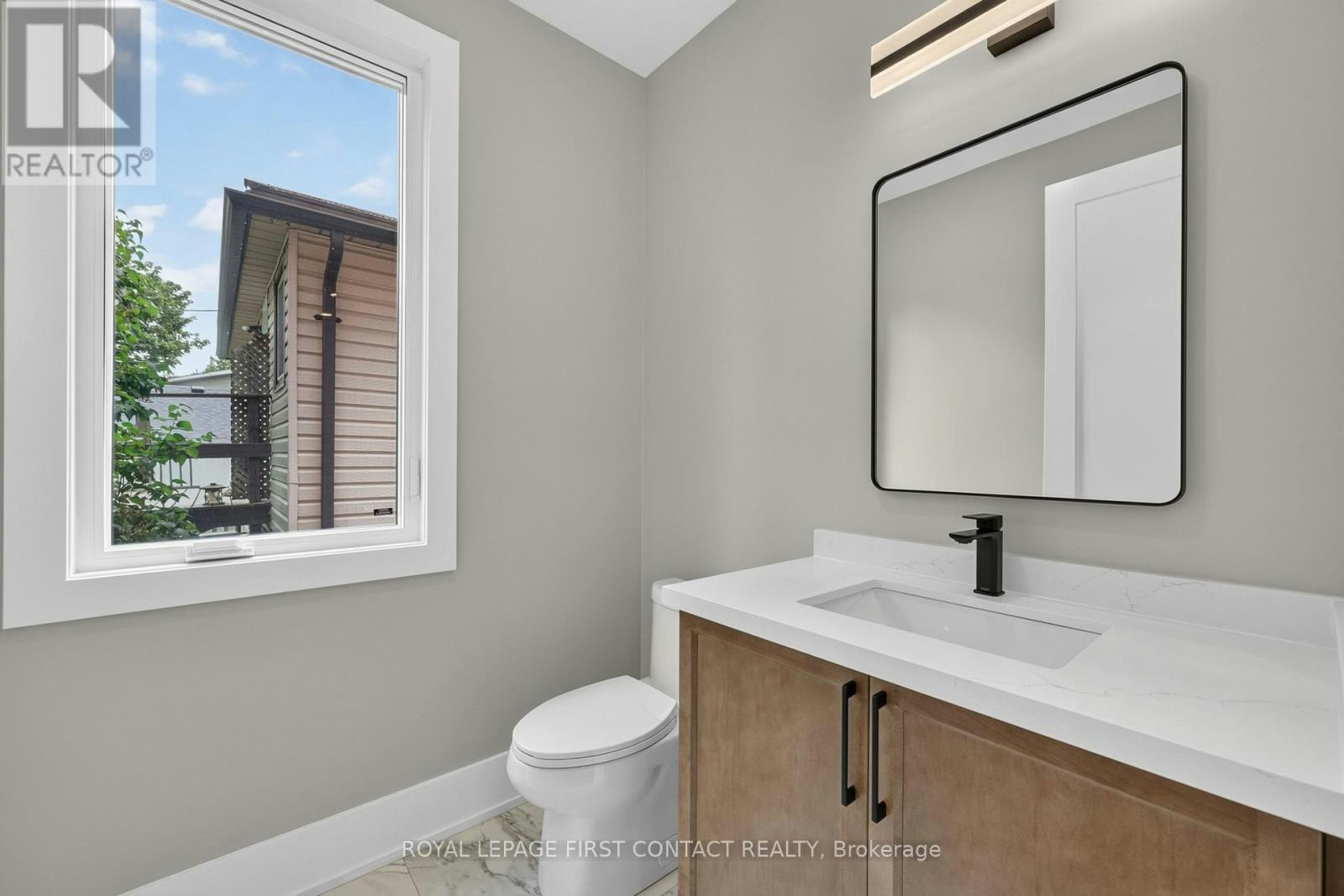 UPPER-929 7th Line, Innisfil, ON, L9S 4G1 - 19
