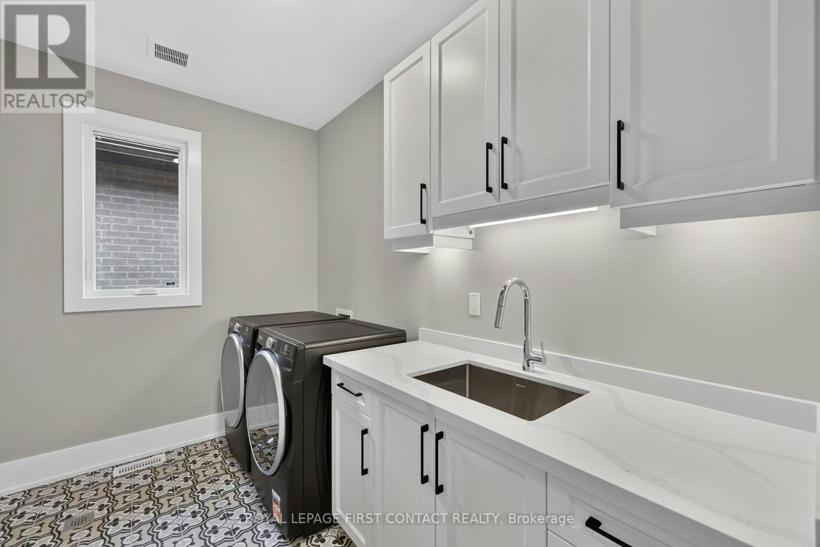 UPPER-929 7th Line, Innisfil, ON, L9S 4G1 - 26