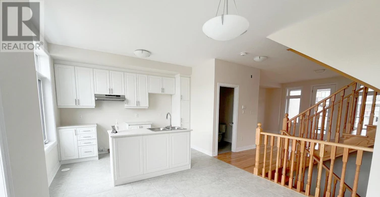 33 Mumbai Drive, Markham, ON, L3S 3K5 - 3