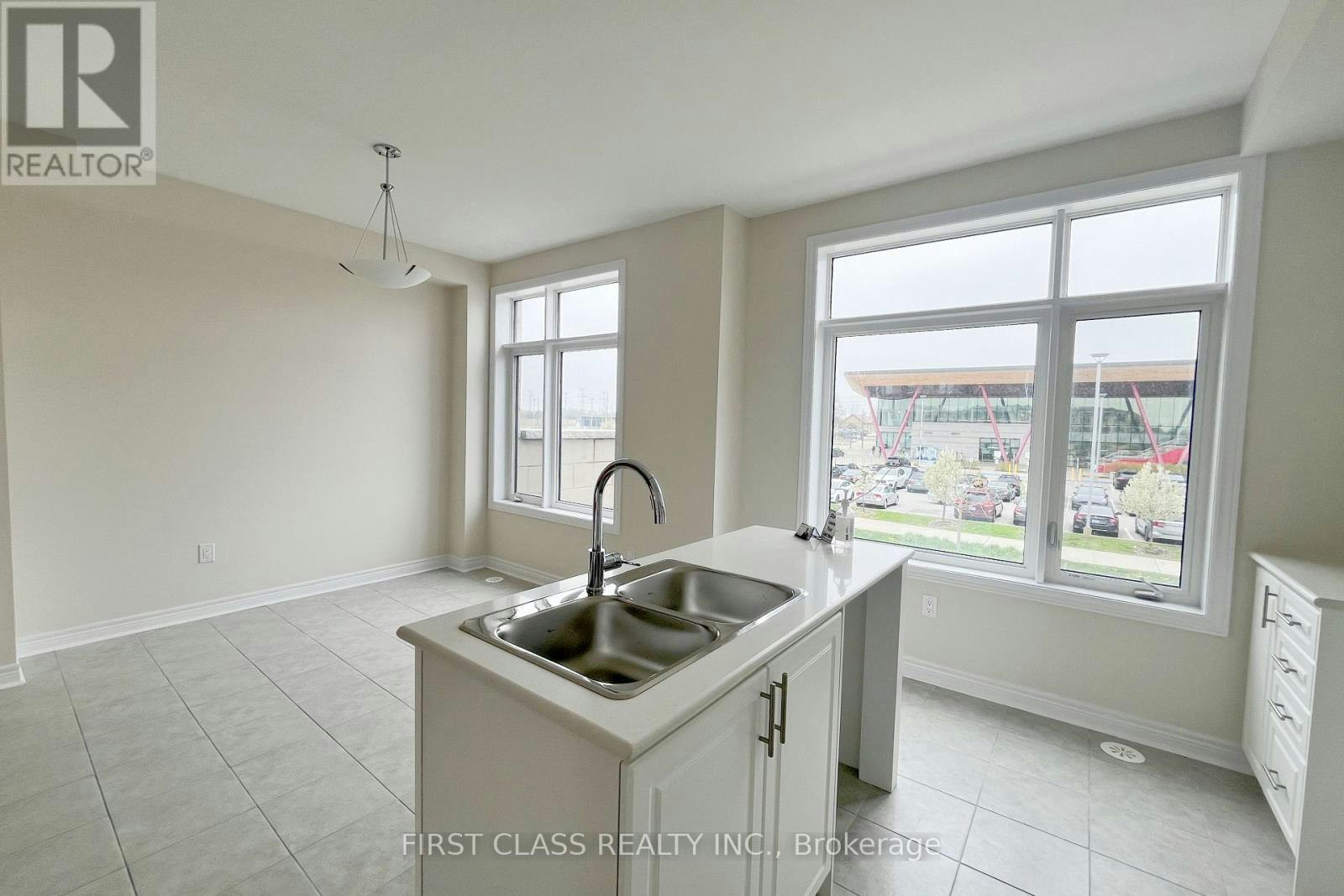33 Mumbai Drive, Markham, ON, L3S 3K5 - 6