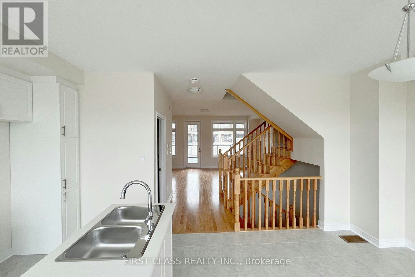 33 Mumbai Drive, Markham, ON, L3S 3K5 - 10