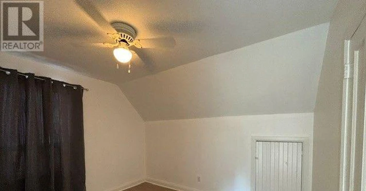 21 Aura Lea Boulevard, Toronto, ON, M9M 1K2 - 18