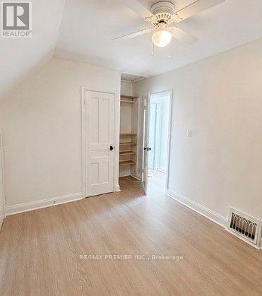 21 Aura Lea Boulevard, Toronto, ON, M9M 1K2 - 16