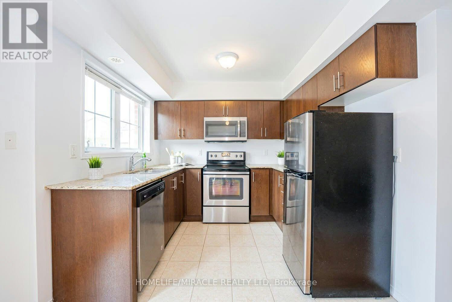 3-2476 Post Road, Oakville, ON, L6H 0K1 - 3