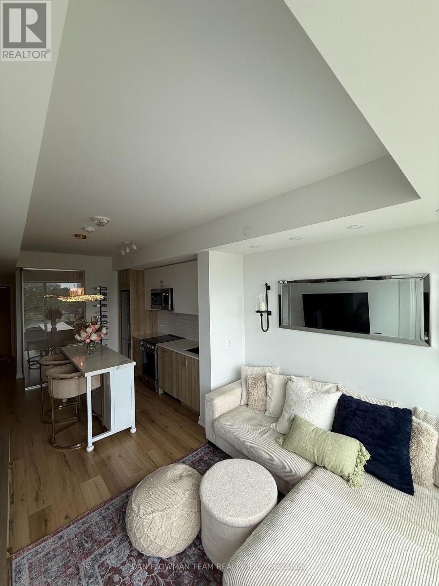 405-1195 The Queensway, Toronto, ON, M8Z 0H1 - 3