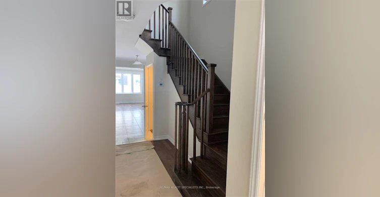 29 Gunn Avenue, Brantford, ON, N3T 0V3 - 8