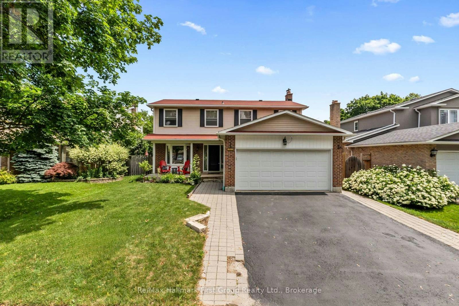 523 Reynolds Street, Whitby, ON, L1N 6H4