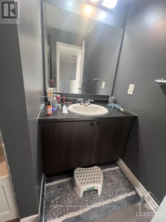 108 Buffalo Grass Street, Ottawa, ON, K2J 6H5 - 9