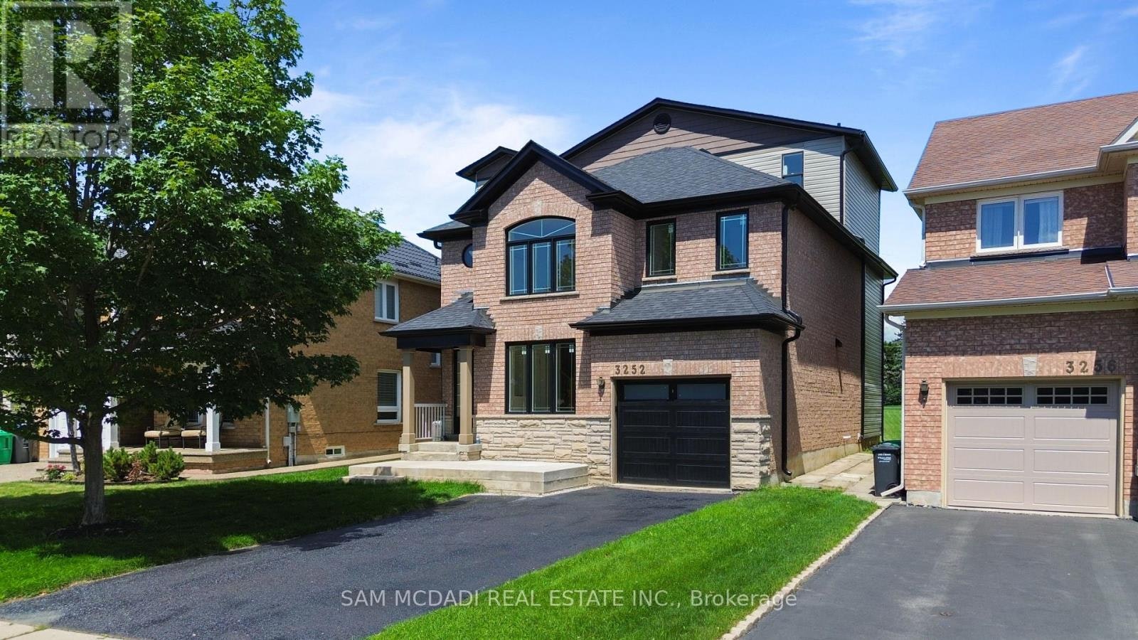 3252 Hunters Glen, Mississauga, ON, L5N 8M3