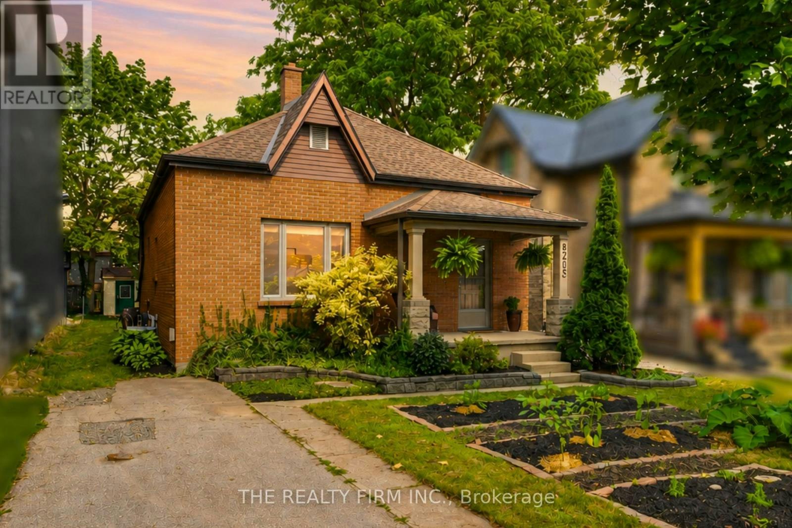 820-5 Maitland Street, London, ON, N5Y 2W5
