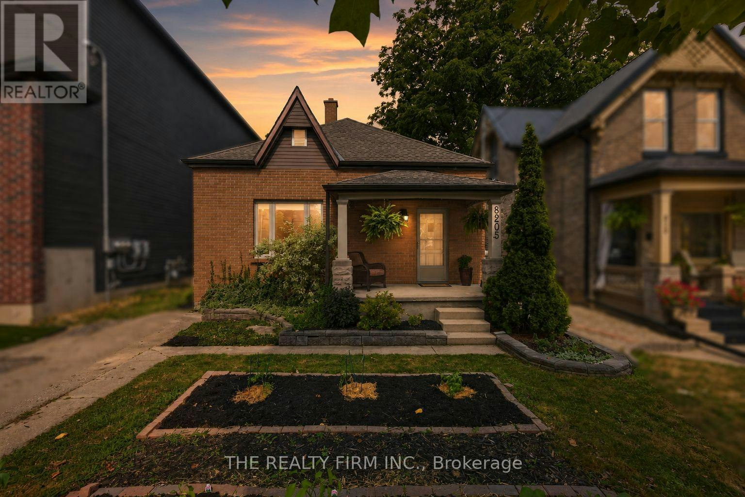 820-5 Maitland Street, London, ON, N5Y 2W5