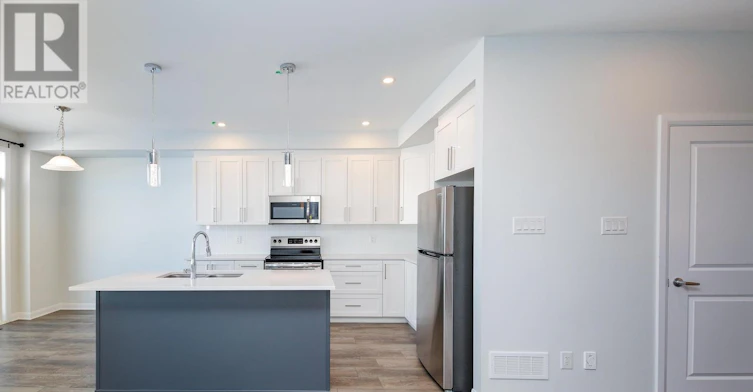 645 Hamsa Street, Ottawa, ON, K2J 6Z7 - 11