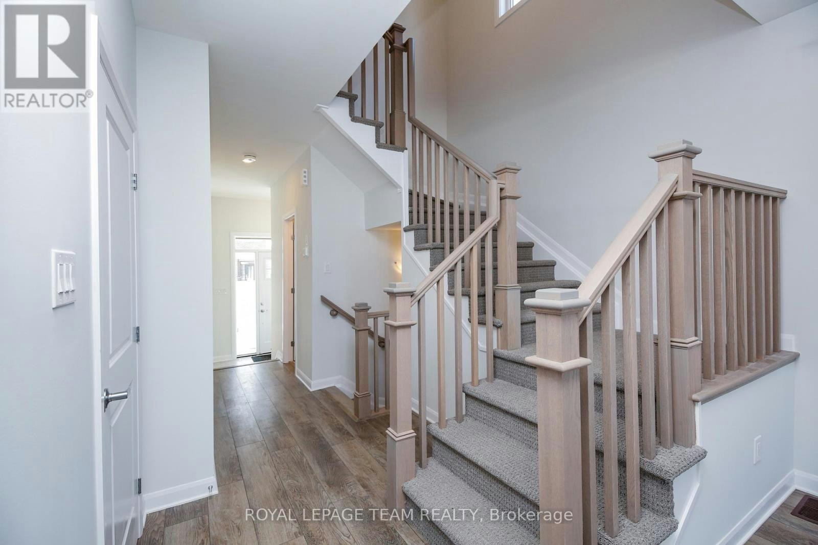 645 Hamsa Street, Ottawa, ON, K2J 6Z7 - 9
