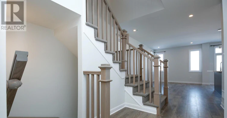 645 Hamsa Street, Ottawa, ON, K2J 6Z7 - 6