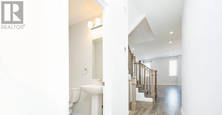 645 Hamsa Street, Ottawa, ON, K2J 6Z7 - 4