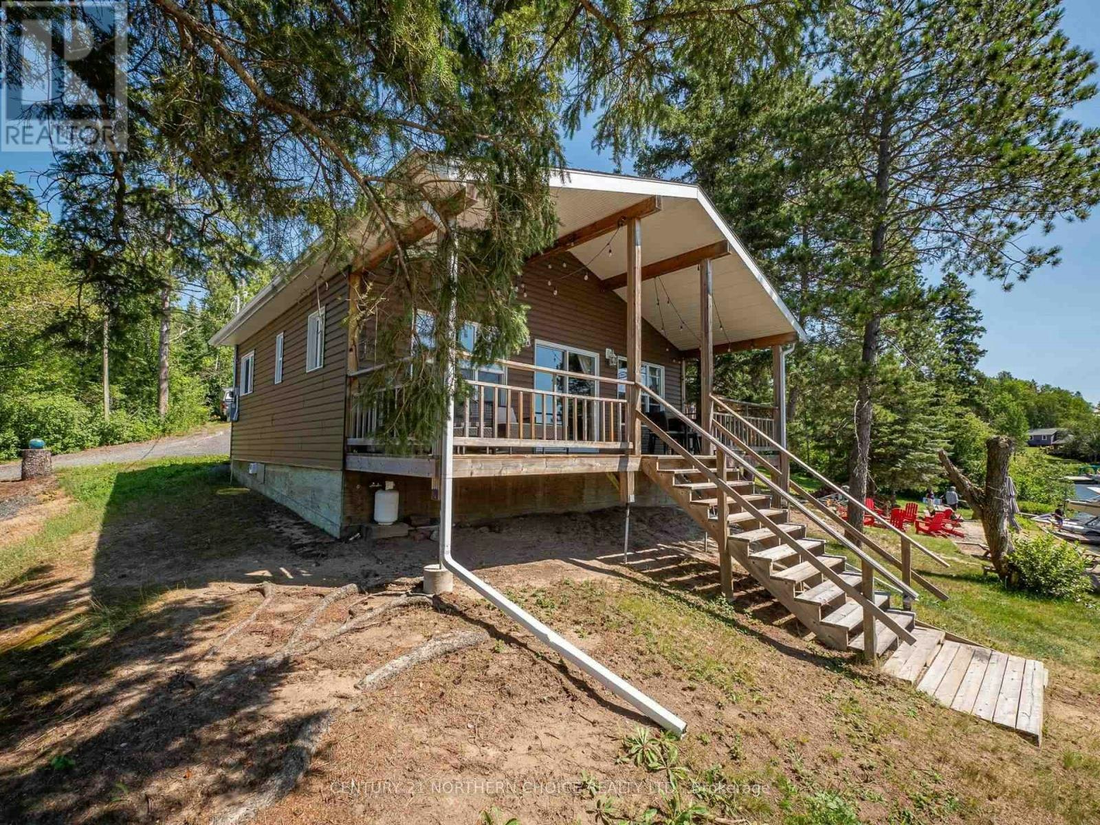 4-80 Bay Point Road, Kenora, ON, P0X 1H0