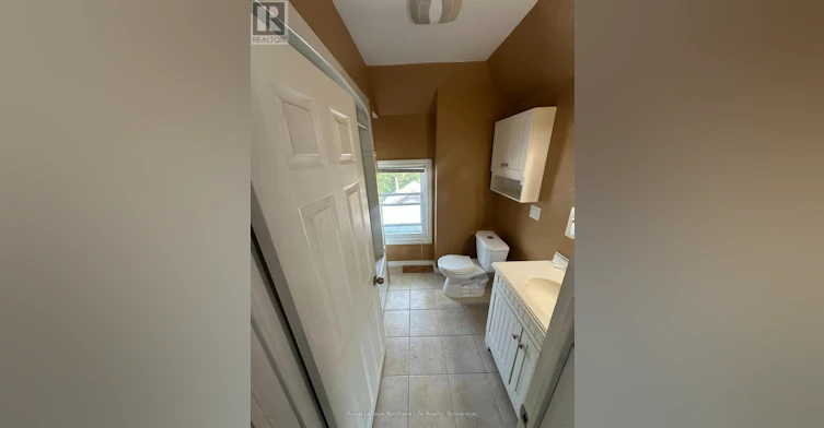 2-434 Worthington Street E, North Bay, ON, P1B 1H5 - 7