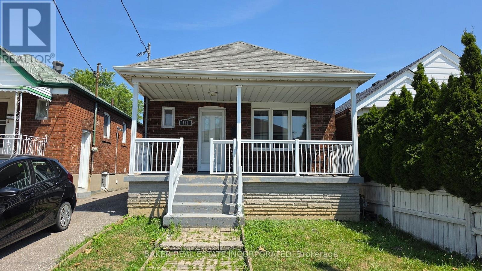 739 Vaughan Road, Toronto, ON, M6E 2Z1