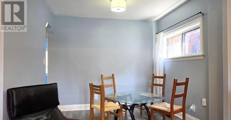 739 Vaughan Road, Toronto, ON, M6E 2Z1 - 7