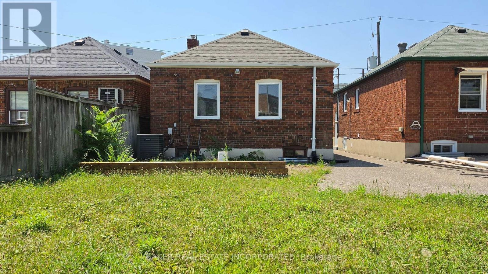 739 Vaughan Road, Toronto, ON, M6E 2Z1 - 14