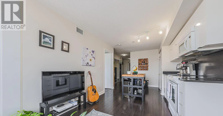 1501-21 Iceboat Terrace N, Toronto, ON, M5V 4A9 - 22