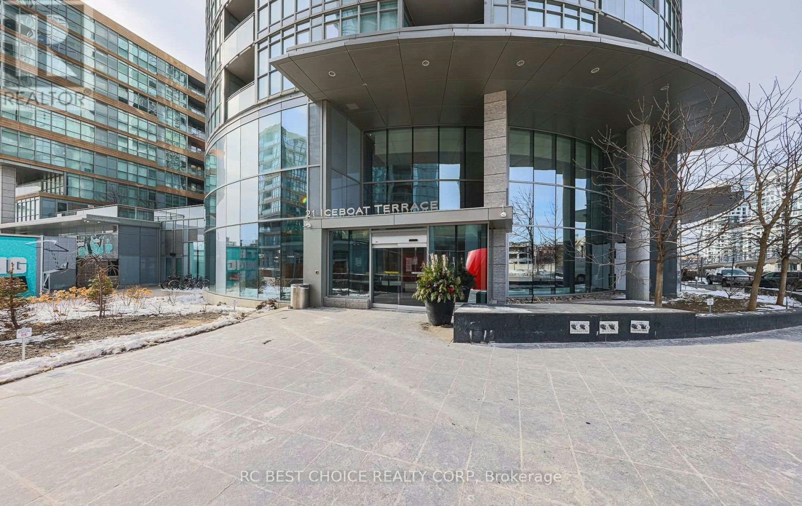 1501-21 Iceboat Terrace N, Toronto, ON, M5V 4A9 - 3