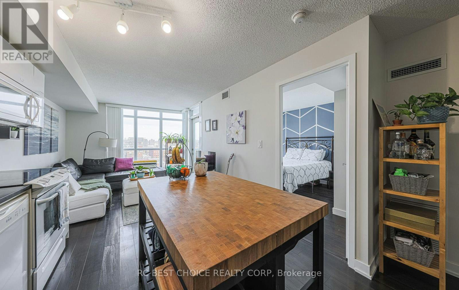 1501-21 Iceboat Terrace N, Toronto, ON, M5V 4A9 - 18