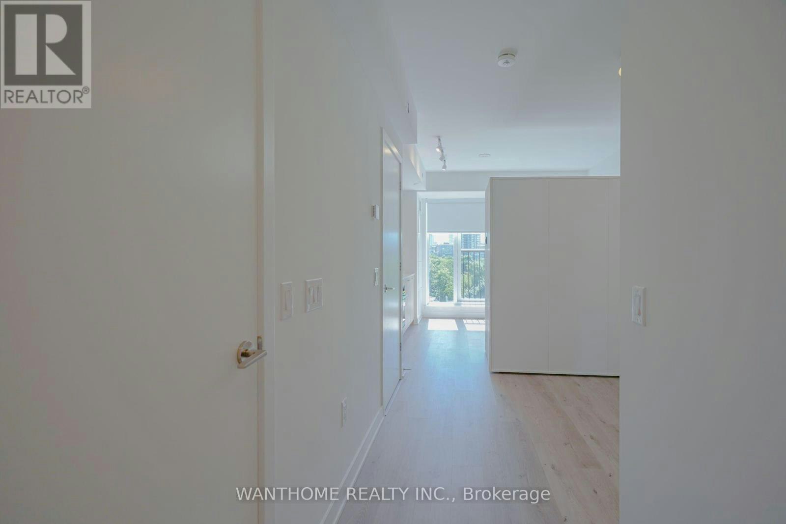 726-30 Dreamers Way, Toronto, ON, M5A 0Y7